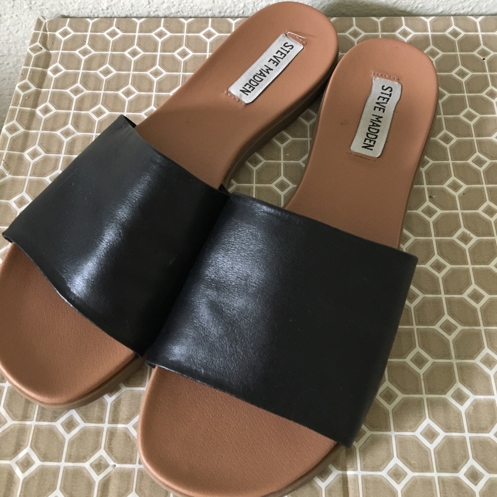 Steve Madden Kailey Slide Sandals - Black Leather